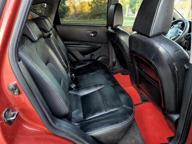 Красный Ниссан Кашкай, объемом двигателя 1.5 л и пробегом 215 тыс. км за 8700 $, фото 8 на Automoto.ua