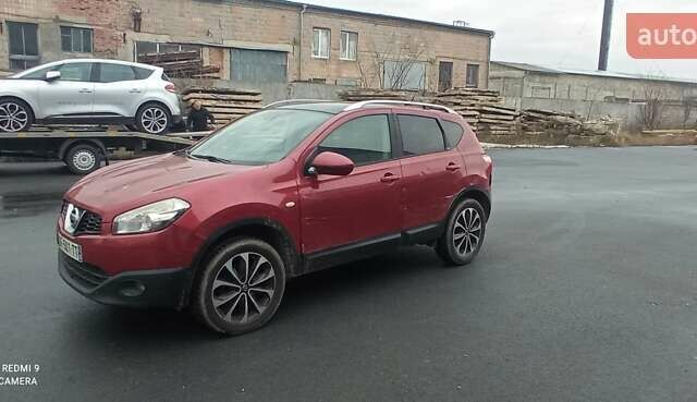 Червоний Ніссан Кашкай, об'ємом двигуна 1.5 л та пробігом 225 тис. км за 7000 $, фото 3 на Automoto.ua
