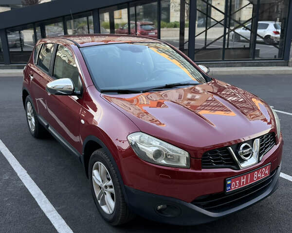 Червоний Ніссан Кашкай, об'ємом двигуна 1.5 л та пробігом 241 тис. км за 9700 $, фото 1 на Automoto.ua