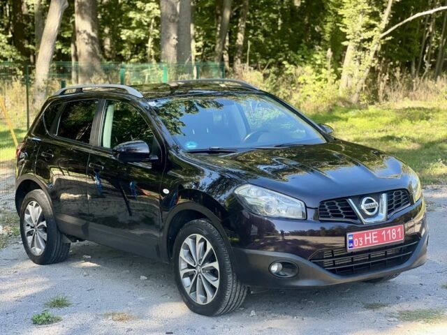 Червоний Ніссан Кашкай, об'ємом двигуна 2 л та пробігом 228 тис. км за 11599 $, фото 1 на Automoto.ua