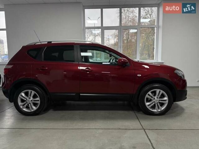 Червоний Ніссан Кашкай, об'ємом двигуна 1.5 л та пробігом 141 тис. км за 11200 $, фото 3 на Automoto.ua