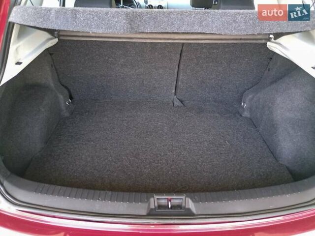 Красный Ниссан Кашкай, объемом двигателя 2 л и пробегом 115 тыс. км за 11700 $, фото 19 на Automoto.ua