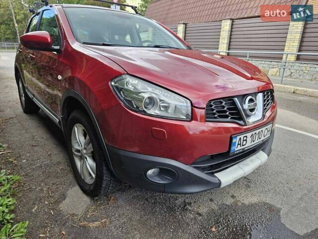 Красный Ниссан Кашкай, объемом двигателя 2 л и пробегом 274 тыс. км за 8200 $, фото 3 на Automoto.ua