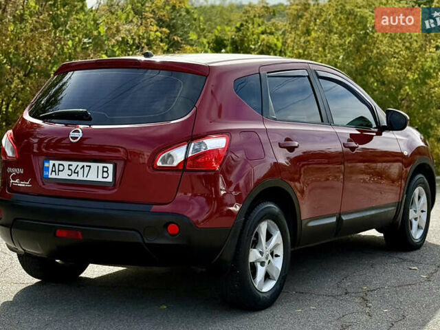 Красный Ниссан Кашкай, объемом двигателя 2 л и пробегом 165 тыс. км за 7900 $, фото 11 на Automoto.ua