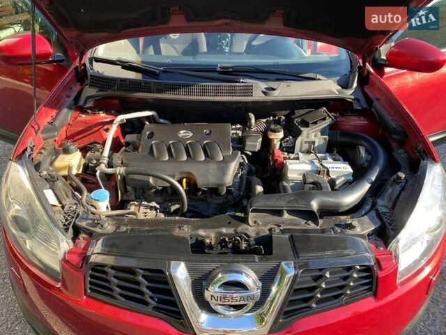 Красный Ниссан Кашкай, объемом двигателя 2 л и пробегом 185 тыс. км за 10600 $, фото 10 на Automoto.ua