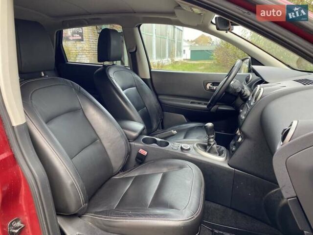 Красный Ниссан Кашкай, объемом двигателя 2 л и пробегом 202 тыс. км за 11350 $, фото 13 на Automoto.ua