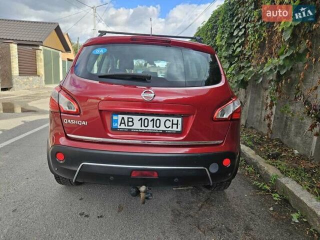 Красный Ниссан Кашкай, объемом двигателя 2 л и пробегом 274 тыс. км за 8200 $, фото 9 на Automoto.ua