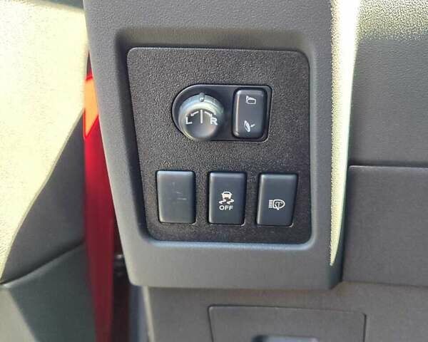 Ніссан Кашкай 2010 у Одесі на Automoto.ua Червоний Ніссан Кашкай, об'ємом двигуна 2 л та пробігом 179 тис. км за 10500 $, фото 8 на Automoto.ua