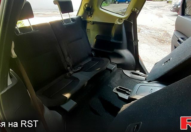 Красный Ниссан Кашкай, объемом двигателя 2 л и пробегом 227 тыс. км за 10000 $, фото 6 на Automoto.ua