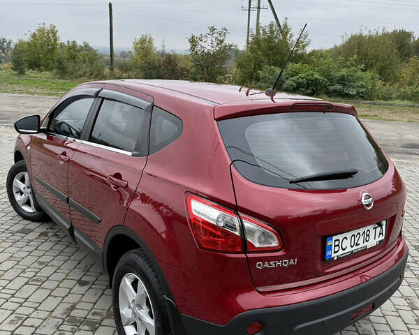 Червоний Ніссан Кашкай, об'ємом двигуна 2 л та пробігом 138 тис. км за 11500 $, фото 11 на Automoto.ua