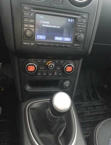 Красный Ниссан Кашкай, объемом двигателя 1.5 л и пробегом 225 тыс. км за 9498 $, фото 18 на Automoto.ua