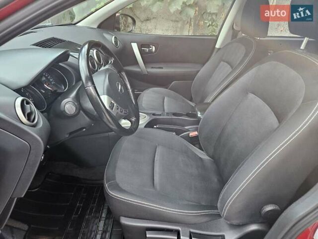 Красный Ниссан Кашкай, объемом двигателя 2 л и пробегом 274 тыс. км за 8200 $, фото 11 на Automoto.ua