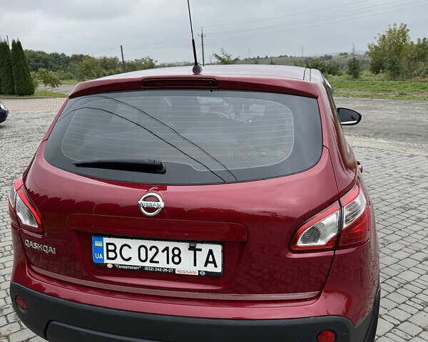 Червоний Ніссан Кашкай, об'ємом двигуна 2 л та пробігом 138 тис. км за 11500 $, фото 10 на Automoto.ua