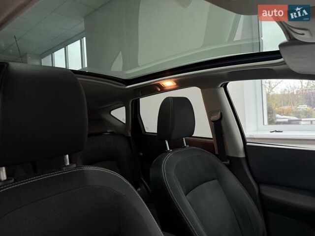 Червоний Ніссан Кашкай, об'ємом двигуна 1.5 л та пробігом 141 тис. км за 11200 $, фото 19 на Automoto.ua