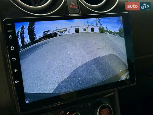 Красный Ниссан Кашкай, объемом двигателя 2 л и пробегом 165 тыс. км за 7900 $, фото 16 на Automoto.ua