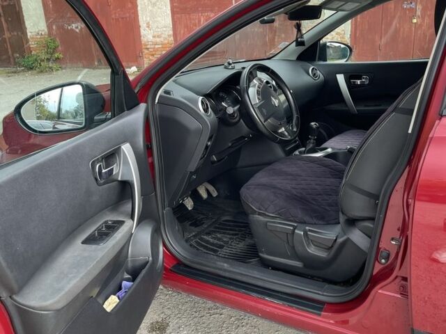 Червоний Ніссан Кашкай, об'ємом двигуна 1.5 л та пробігом 225 тис. км за 9999 $, фото 14 на Automoto.ua