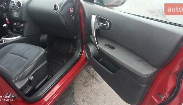 Красный Ниссан Кашкай, объемом двигателя 1.5 л и пробегом 225 тыс. км за 9498 $, фото 21 на Automoto.ua