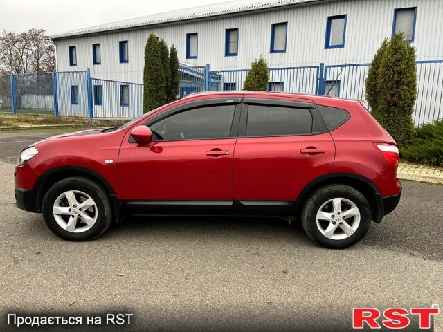 Красный Ниссан Кашкай, объемом двигателя 2 л и пробегом 61 тыс. км за 11400 $, фото 2 на Automoto.ua
