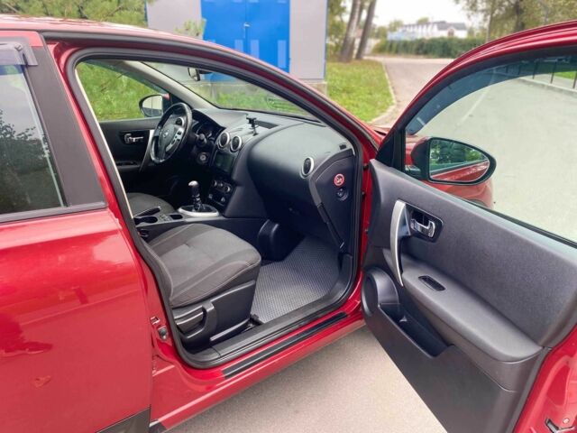 Красный Ниссан Кашкай, объемом двигателя 1.5 л и пробегом 225 тыс. км за 9800 $, фото 9 на Automoto.ua