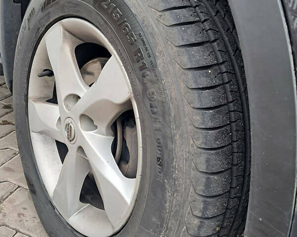 Ніссан Кашкай 2011 у Кривому Розі на Automoto.ua Червоний Ніссан Кашкай, об'ємом двигуна 1.99 л та пробігом 140 тис. км за 10700 $, фото 25 на Automoto.ua