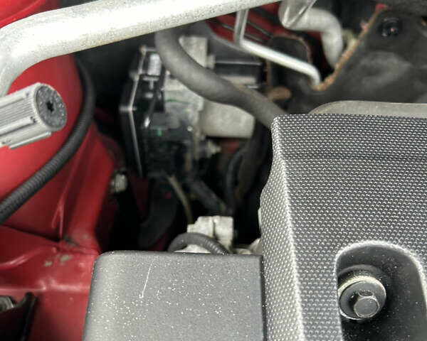 Червоний Ніссан Кашкай, об'ємом двигуна 2 л та пробігом 82 тис. км за 12499 $, фото 32 на Automoto.ua