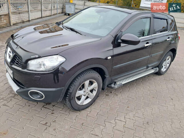 Ніссан Кашкай 2011 у Кривому Розі на Automoto.ua Червоний Ніссан Кашкай, об'ємом двигуна 1.99 л та пробігом 140 тис. км за 10700 $, фото 1 на Automoto.ua