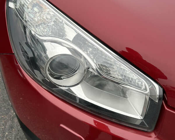 Червоний Ніссан Кашкай, об'ємом двигуна 2 л та пробігом 82 тис. км за 12499 $, фото 23 на Automoto.ua
