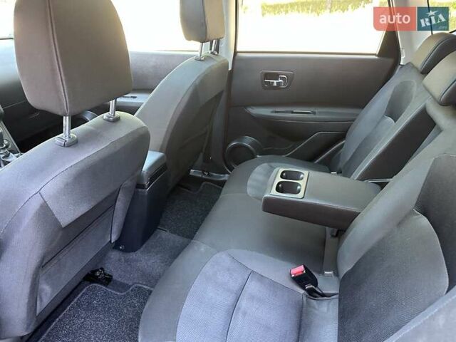 Червоний Ніссан Кашкай, об'ємом двигуна 1.5 л та пробігом 230 тис. км за 11500 $, фото 44 на Automoto.ua