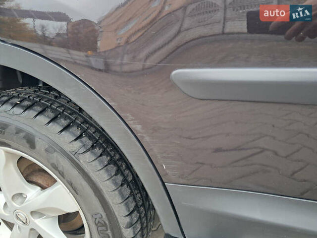 Ніссан Кашкай 2011 у Кривому Розі на Automoto.ua Червоний Ніссан Кашкай, об'ємом двигуна 1.99 л та пробігом 140 тис. км за 10700 $, фото 7 на Automoto.ua