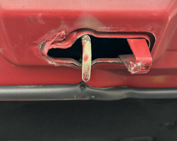 Червоний Ніссан Кашкай, об'ємом двигуна 2 л та пробігом 82 тис. км за 12499 $, фото 33 на Automoto.ua