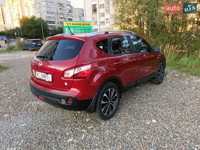 Красный Ниссан Кашкай, объемом двигателя 2 л и пробегом 116 тыс. км за 11100 $, фото 6 на Automoto.ua