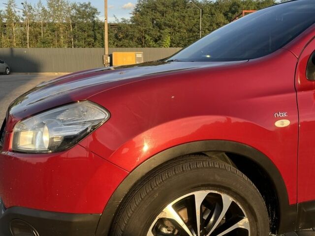 Червоний Ніссан Кашкай, об'ємом двигуна 1.5 л та пробігом 300 тис. км за 8850 $, фото 15 на Automoto.ua