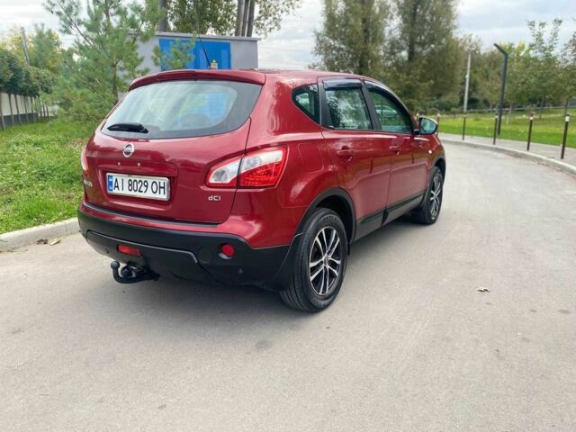 Красный Ниссан Кашкай, объемом двигателя 1.5 л и пробегом 225 тыс. км за 9800 $, фото 7 на Automoto.ua