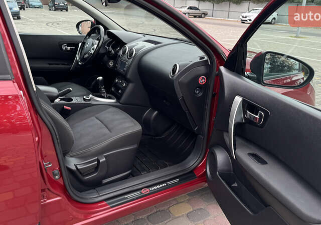 Красный Ниссан Кашкай, объемом двигателя 2 л и пробегом 238 тыс. км за 9650 $, фото 23 на Automoto.ua