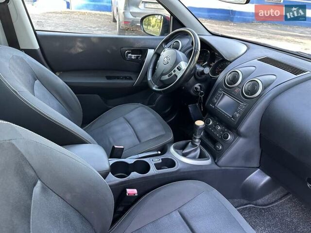 Червоний Ніссан Кашкай, об'ємом двигуна 1.5 л та пробігом 230 тис. км за 11500 $, фото 33 на Automoto.ua