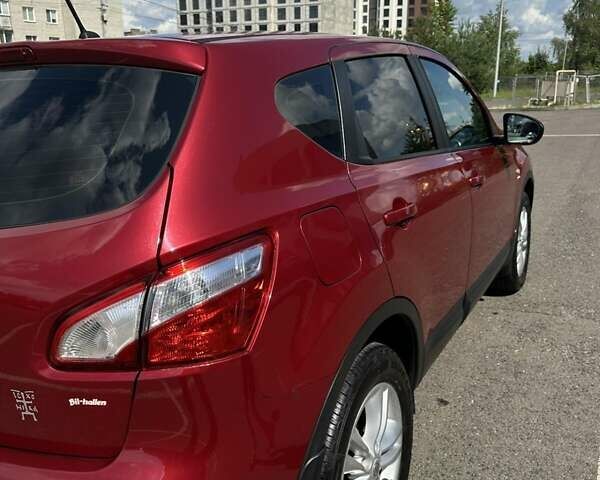 Червоний Ніссан Кашкай, об'ємом двигуна 2 л та пробігом 300 тис. км за 10800 $, фото 22 на Automoto.ua