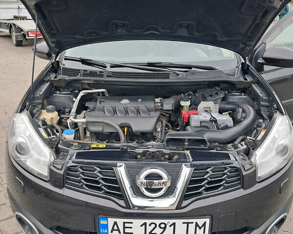 Ніссан Кашкай 2011 у Кривому Розі на Automoto.ua Червоний Ніссан Кашкай, об'ємом двигуна 1.99 л та пробігом 140 тис. км за 10700 $, фото 19 на Automoto.ua