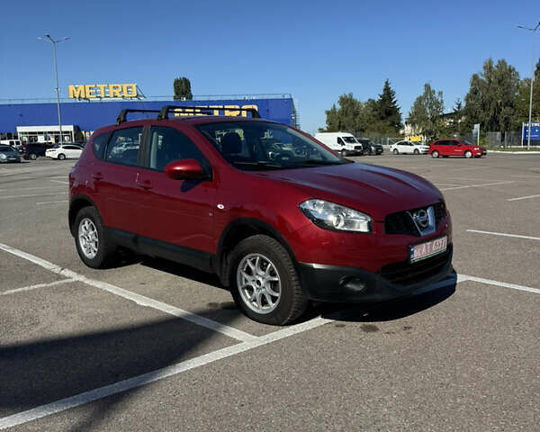 Красный Ниссан Кашкай, объемом двигателя 2 л и пробегом 202 тыс. км за 11300 $, фото 8 на Automoto.ua