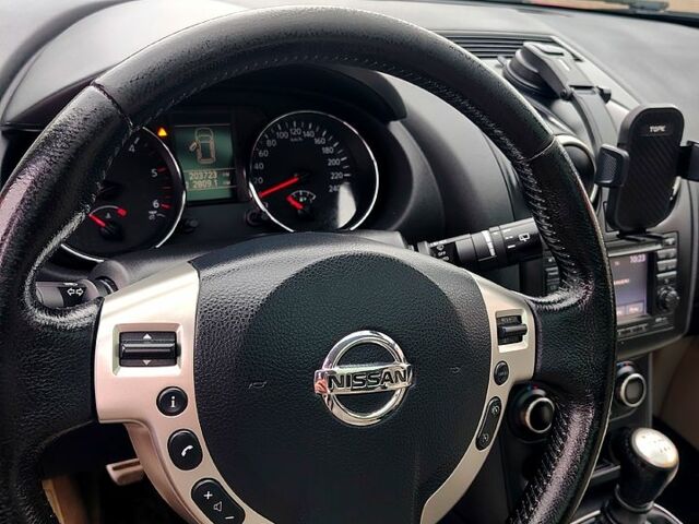 Красный Ниссан Кашкай, объемом двигателя 1.5 л и пробегом 203 тыс. км за 11700 $, фото 9 на Automoto.ua