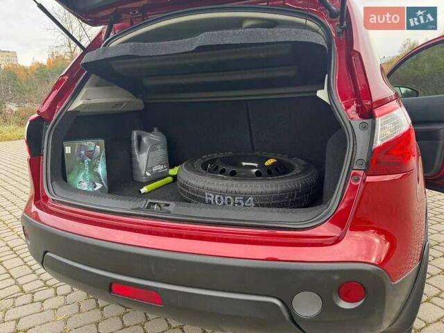 Красный Ниссан Кашкай, объемом двигателя 2 л и пробегом 117 тыс. км за 11100 $, фото 24 на Automoto.ua