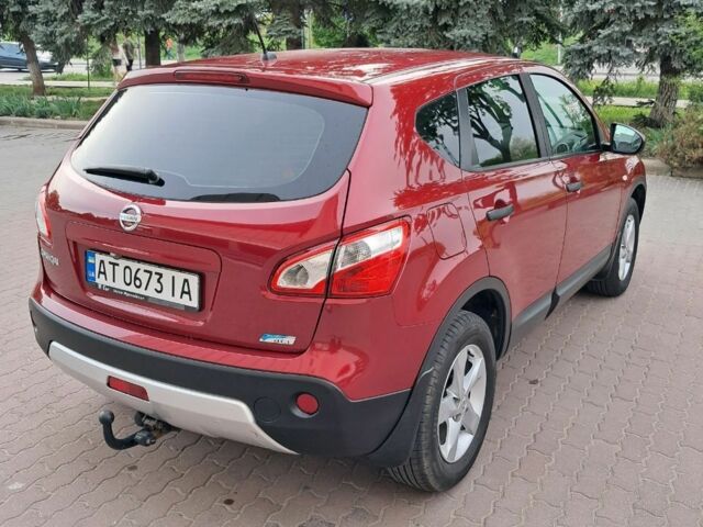 Червоний Ніссан Кашкай, об'ємом двигуна 0 л та пробігом 263 тис. км за 9700 $, фото 3 на Automoto.ua