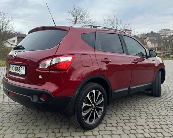 Красный Ниссан Кашкай, объемом двигателя 2 л и пробегом 117 тыс. км за 11100 $, фото 20 на Automoto.ua