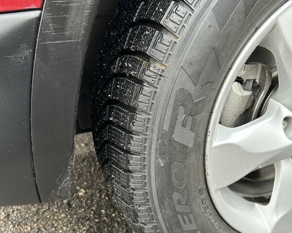 Червоний Ніссан Кашкай, об'ємом двигуна 2 л та пробігом 82 тис. км за 12499 $, фото 2 на Automoto.ua