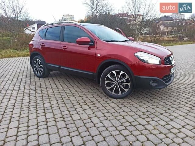Красный Ниссан Кашкай, объемом двигателя 2 л и пробегом 117 тыс. км за 11100 $, фото 8 на Automoto.ua