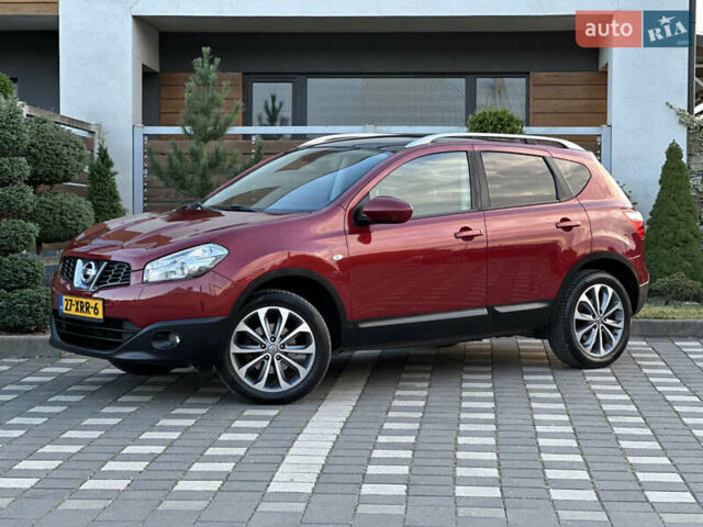 Красный Ниссан Кашкай, объемом двигателя 1.5 л и пробегом 212 тыс. км за 10599 $, фото 5 на Automoto.ua