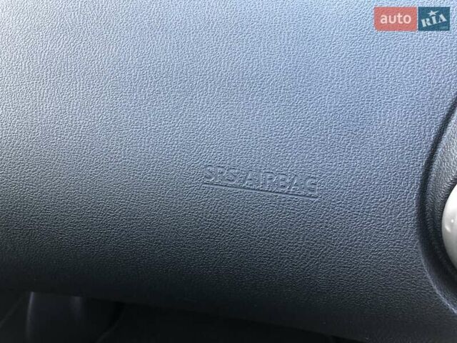 Красный Ниссан Кашкай, объемом двигателя 0 л и пробегом 164 тыс. км за 12690 $, фото 60 на Automoto.ua