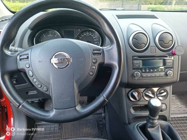 Ниссан Кашкай 2012 в Миргороде на Automoto.ua Красный Ниссан Кашкай, объемом двигателя 1.5 л и пробегом 240 тыс. км за 9800 $, фото 13 на Automoto.ua