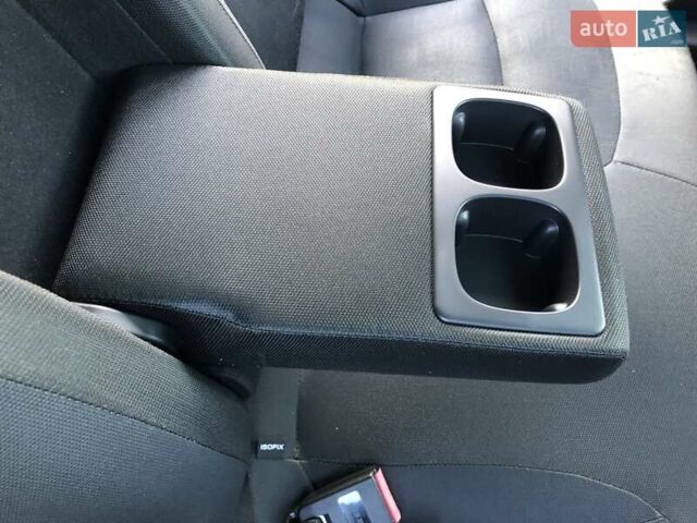 Красный Ниссан Кашкай, объемом двигателя 0 л и пробегом 164 тыс. км за 12690 $, фото 41 на Automoto.ua