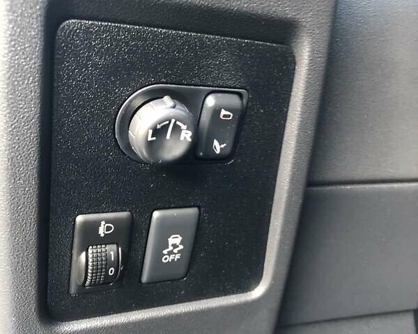 Красный Ниссан Кашкай, объемом двигателя 0 л и пробегом 164 тыс. км за 12690 $, фото 79 на Automoto.ua