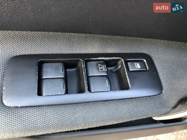 Красный Ниссан Кашкай, объемом двигателя 0 л и пробегом 164 тыс. км за 12690 $, фото 51 на Automoto.ua